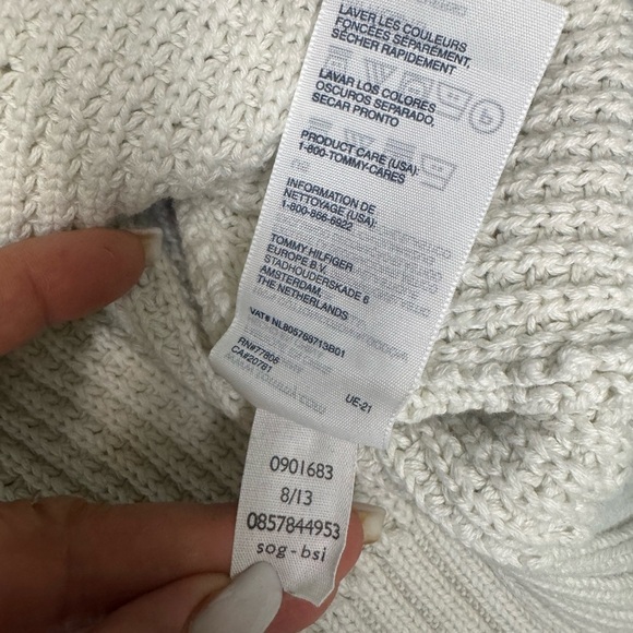 Tommy Hilfiger Cream Cowl Neck SweaterSize Large - Picture 16 of 16